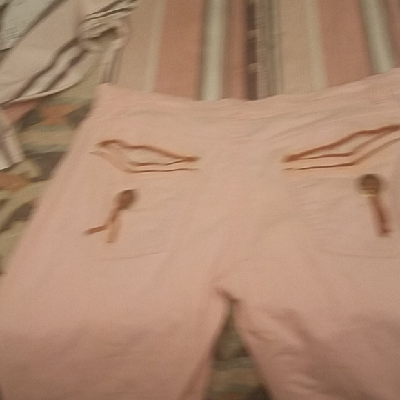 Jean - Picture 3 of 5